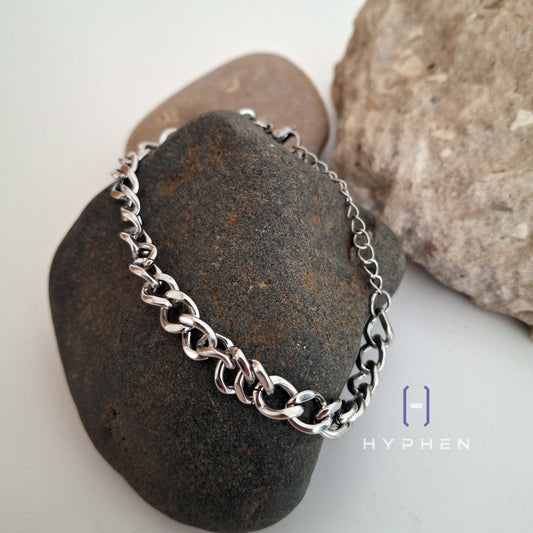 Simple & Bold Bracelet