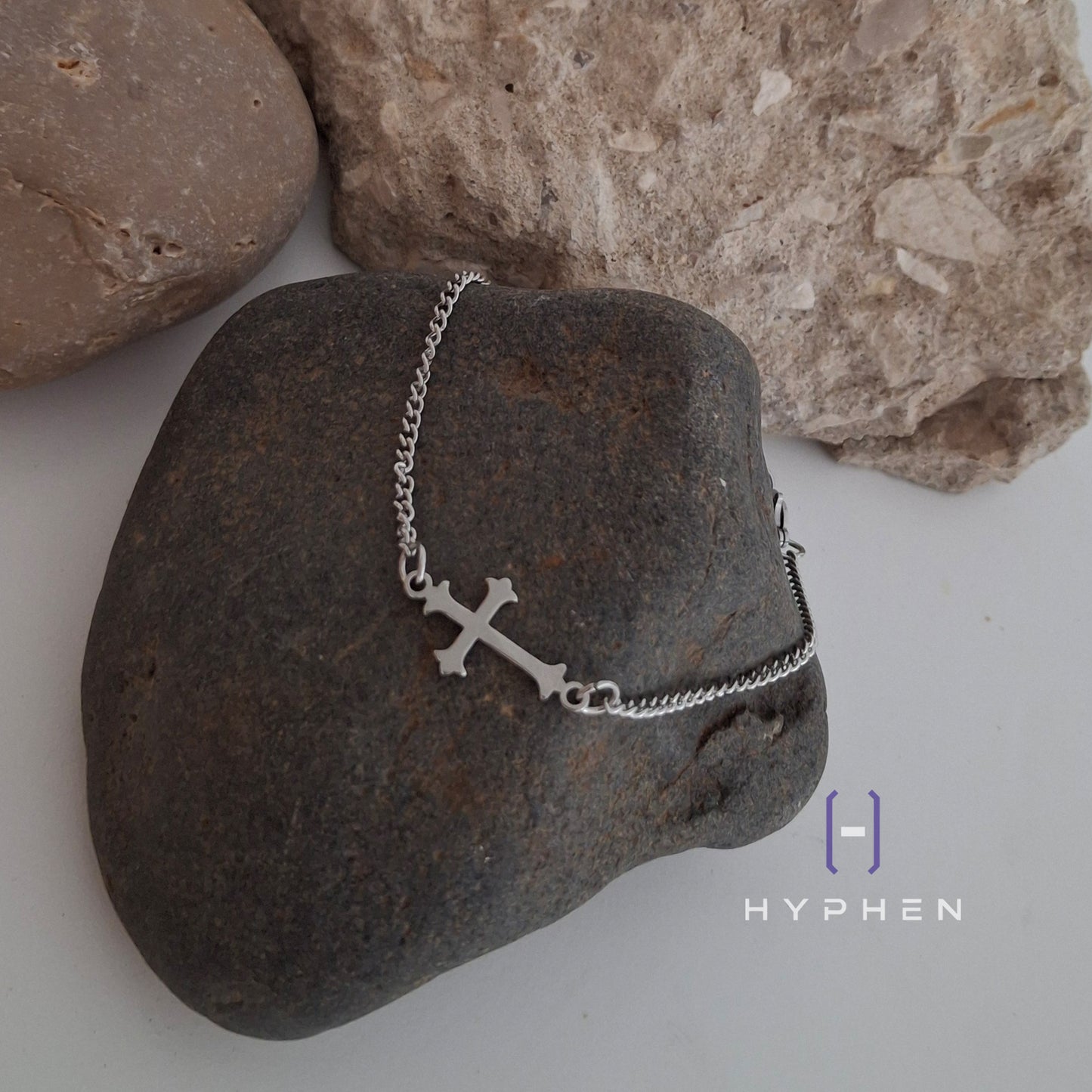The Elegant Cross Bracelet
