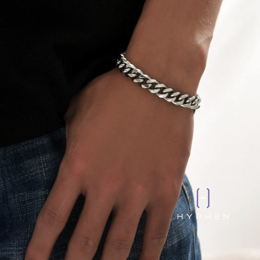 Simple & Bold Bracelet